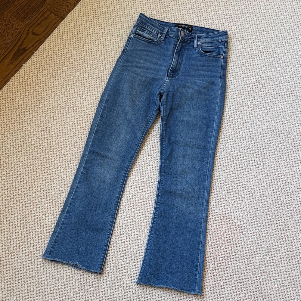 Women’s Flare Blue Jeans